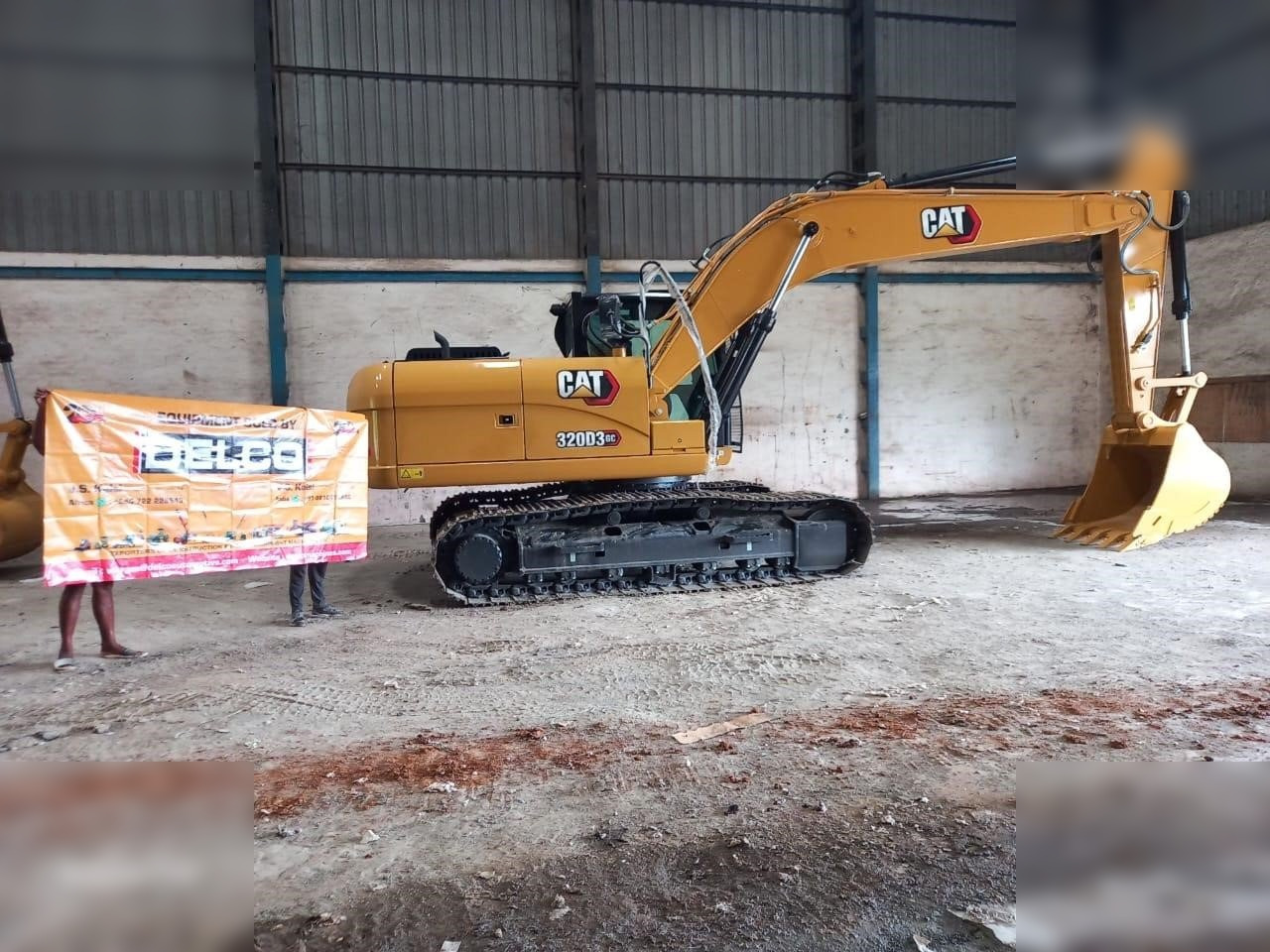 Nov Bager goseničar CATERPILLAR 320D3GC: slika 7