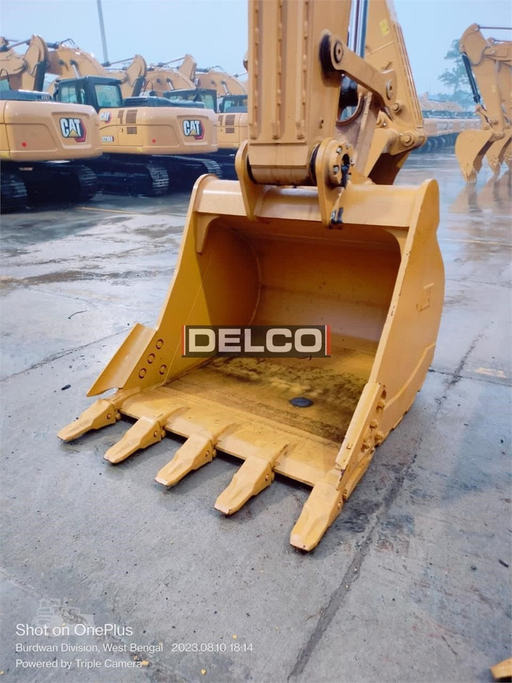 CATERPILLAR 330GC - Bager goseničar: slika 4 CATERPILLAR 330GC - Bager goseničar: slika 4