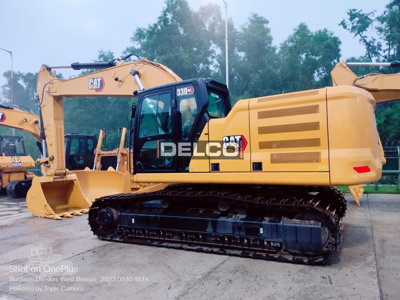 CATERPILLAR 330GC - Bager goseničar: slika 2 CATERPILLAR 330GC - Bager goseničar: slika 2
