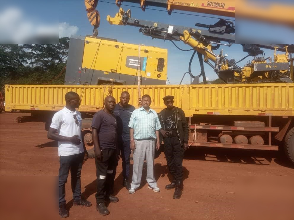 EPIROC AIRROC D40 - Vrtalna naprava: slika 1 EPIROC AIRROC D40 - Vrtalna naprava: slika 1