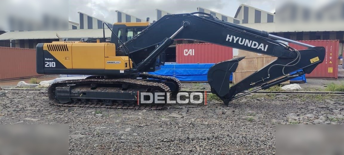 HYUNDAI ROBEX 210 - Bager goseničar: slika 2 HYUNDAI ROBEX 210 - Bager goseničar: slika 2