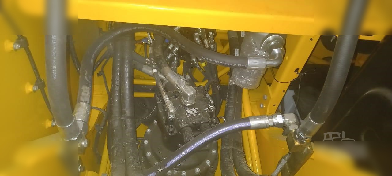 Nov Bager goseničar JCB JS210 LC: slika 11 Nov Bager goseničar JCB JS210 LC: slika 11