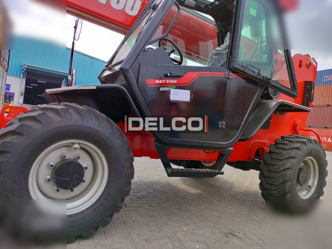MANITOU MXT1740 - Teleskopski viličar: slika 4 MANITOU MXT1740 - Teleskopski viličar: slika 4
