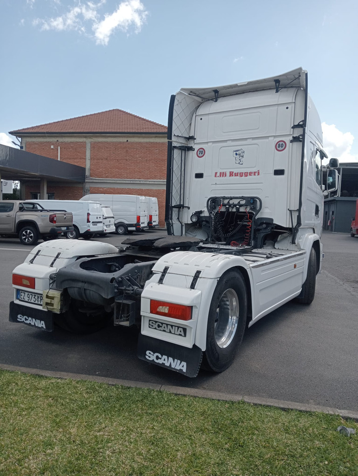 SCANIA R490LA4X2NB - Vlačilec: slika 2 SCANIA R490LA4X2NB - Vlačilec: slika 2