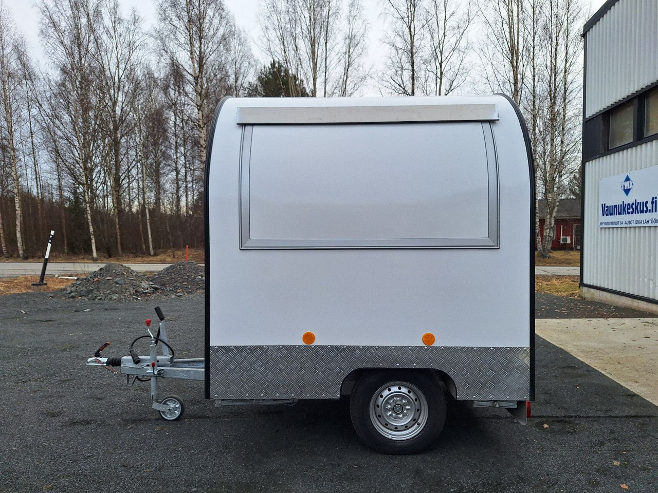 Esselmann Delistar Easy Go 220 - Prikolica s hrano: slika 4 Esselmann Delistar Easy Go 220 - Prikolica s hrano: slika 4