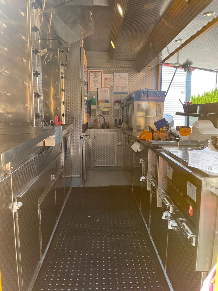Fiat Hähnchengrill mobil Foodtruck - Tovornjak s hrano: slika 5 Fiat Hähnchengrill mobil Foodtruck - Tovornjak s hrano: slika 5