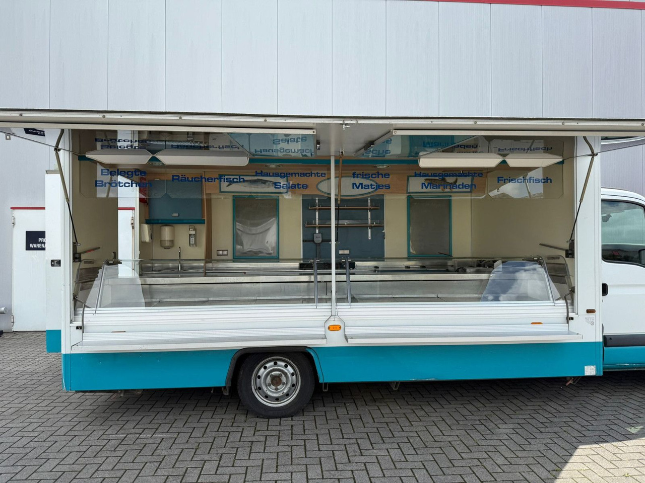 Renault Borco Höhns Fischmobil - Tovornjak s hrano: slika 1 Renault Borco Höhns Fischmobil - Tovornjak s hrano: slika 1