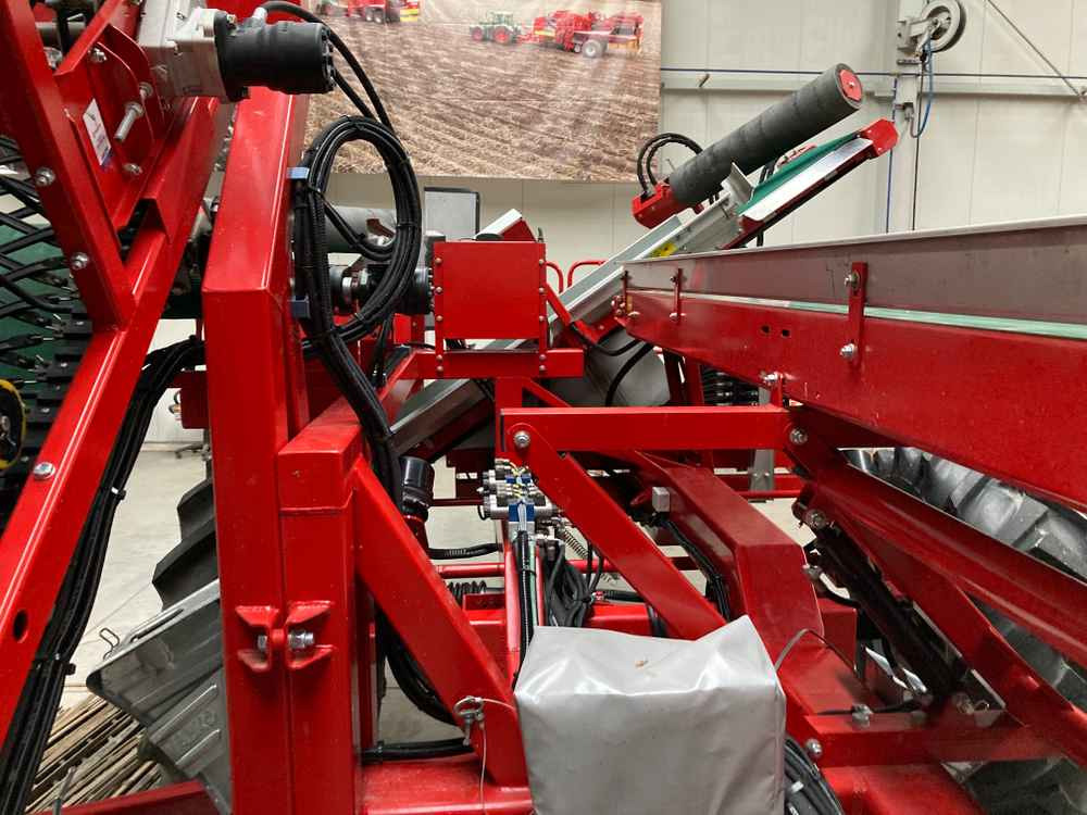 ASA-Lift TC-1010XL - Kombajn za obiranje grozdja: slika 5 ASA-Lift TC-1010XL - Kombajn za obiranje grozdja: slika 5