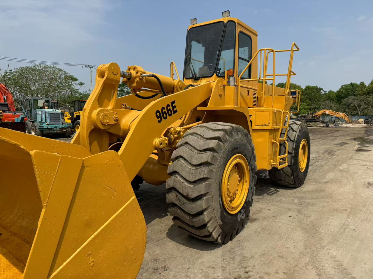Kolesni nakladalec CAT 950E: slika 6