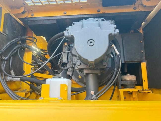 Komatsu PC450 - Bager goseničar: slika 2 Komatsu PC450 - Bager goseničar: slika 2
