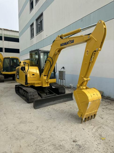 Komatsu PC56 - Mini bager: slika 1 Komatsu PC56 - Mini bager: slika 1