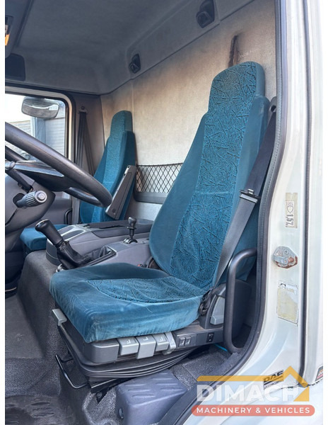 DAF FA LF45.150 4 paards, laadlift. Horsetruck NL truck - Tovornjak za prevoz konj: slika 3 DAF FA LF45.150 4 paards, laadlift. Horsetruck NL truck - Tovornjak za prevoz konj: slika 3
