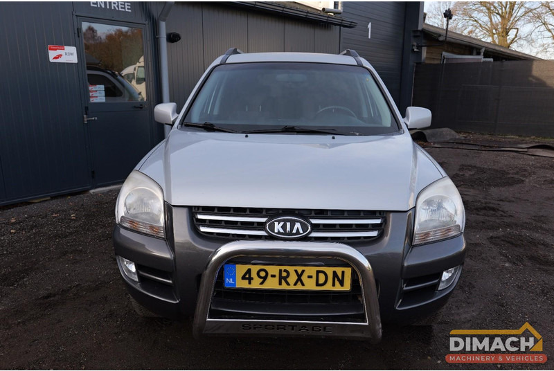 Kia Sportage 1.9L benzine - NL auto - winterbanden - apk 20-7-26 - SUV: slika 3 Kia Sportage 1.9L benzine - NL auto - winterbanden - apk 20-7-26 - SUV: slika 3