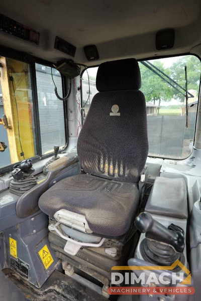 Komatsu D 65 PX-15 E0 ripper manual engine - 388cm wide - Buldožer: slika 3 Komatsu D 65 PX-15 E0 ripper manual engine - 388cm wide - Buldožer: slika 3