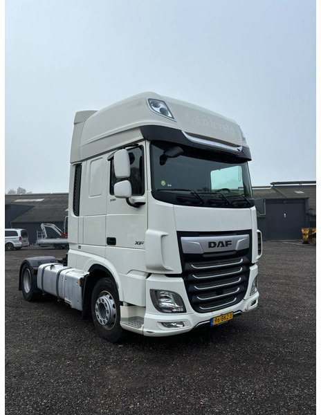 DAF XF 106.530 retarder 2 tanks, NL truck - Vlačilec: slika 1 DAF XF 106.530 retarder 2 tanks, NL truck - Vlačilec: slika 1