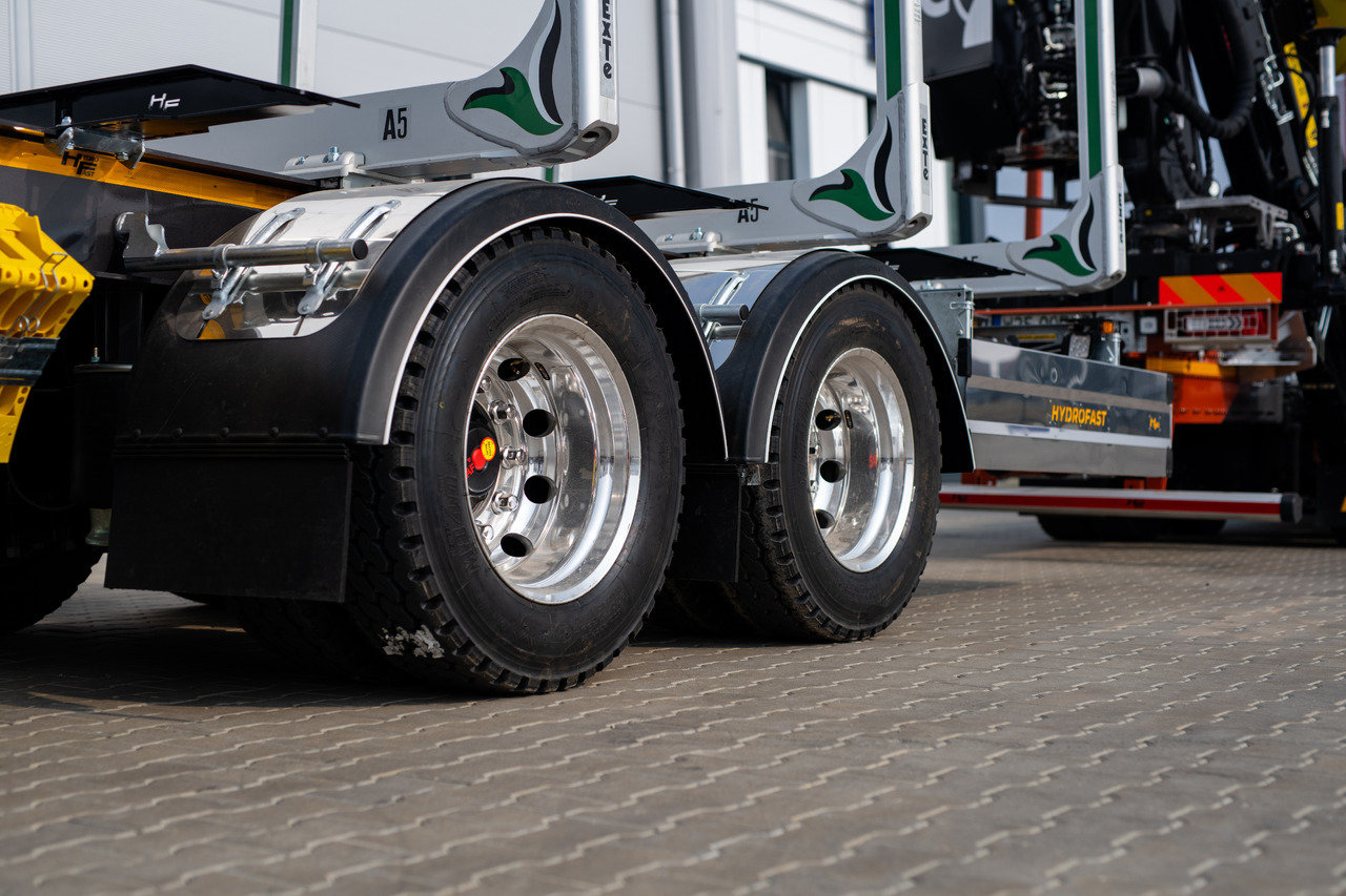Hydrofast Przyczepa tandem od przewozu drewna na stanie / Timber tandem trailer in stock /Tandem-Anhänger aus Holz/ - Prikolica za prevoz lesa: slika 2 Hydrofast Przyczepa tandem od przewozu drewna na stanie / Timber tandem trailer in stock /Tandem-Anhänger aus Holz/ - Prikolica za prevoz lesa: slika 2