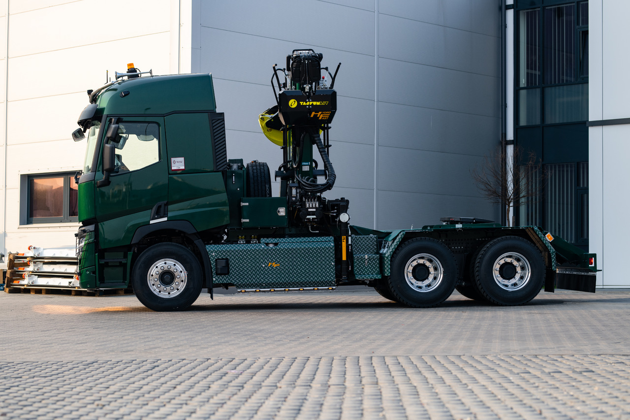 RENAULT TRUCKS C P6X4 DO DŁUŻYC Żuraw Tajfun Liv -270z 9.6 na stanie / Renault type C P6x4+ Tajfun Liv 270z 9.6 m - Tovornjak za prevoz lesa, Tovornjak z dvigalom: slika 4 RENAULT TRUCKS C P6X4 DO DŁUŻYC Żuraw Tajfun Liv -270z 9.6 na stanie / Renault type C P6x4+ Tajfun Liv 270z 9.6 m - Tovornjak za prevoz lesa, Tovornjak z dvigalom: slika 4