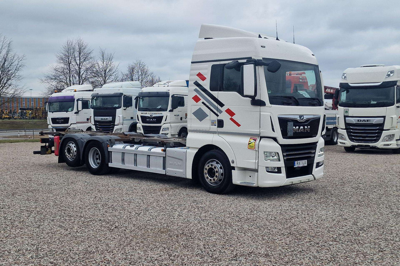 MAN TGX 26.420 - Kontejnerski tovornjak/ Tovornjak z zamenljivim tovoriščem: slika 1 MAN TGX 26.420 - Kontejnerski tovornjak/ Tovornjak z zamenljivim tovoriščem: slika 1