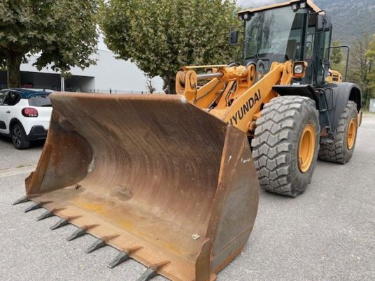Hyundai HL760 XTD 9 - Kolesni nakladalec: slika 1 Hyundai HL760 XTD 9 - Kolesni nakladalec: slika 1