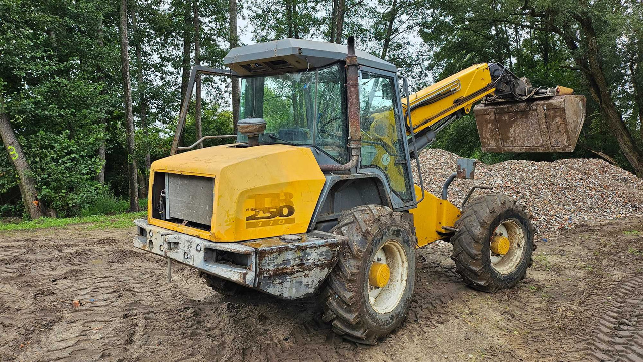 Ładowarka teleskopowa MATBRO TR250-110 Powershift jcb - Teleskopski kolesni nakladalnik: slika 2 Ładowarka teleskopowa MATBRO TR250-110 Powershift jcb - Teleskopski kolesni nakladalnik: slika 2
