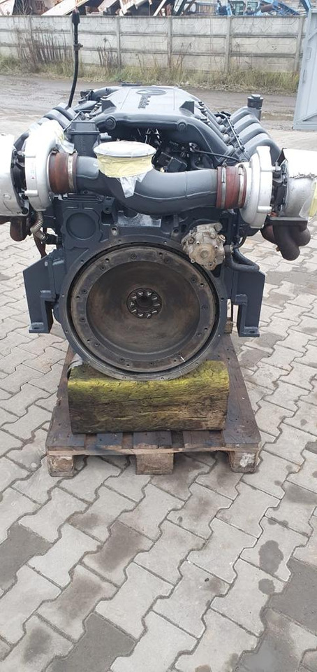 CLAAS om502 mp3 euro5 V8 - Motor za Kmetijski stroj: slika 1 CLAAS om502 mp3 euro5 V8 - Motor za Kmetijski stroj: slika 1