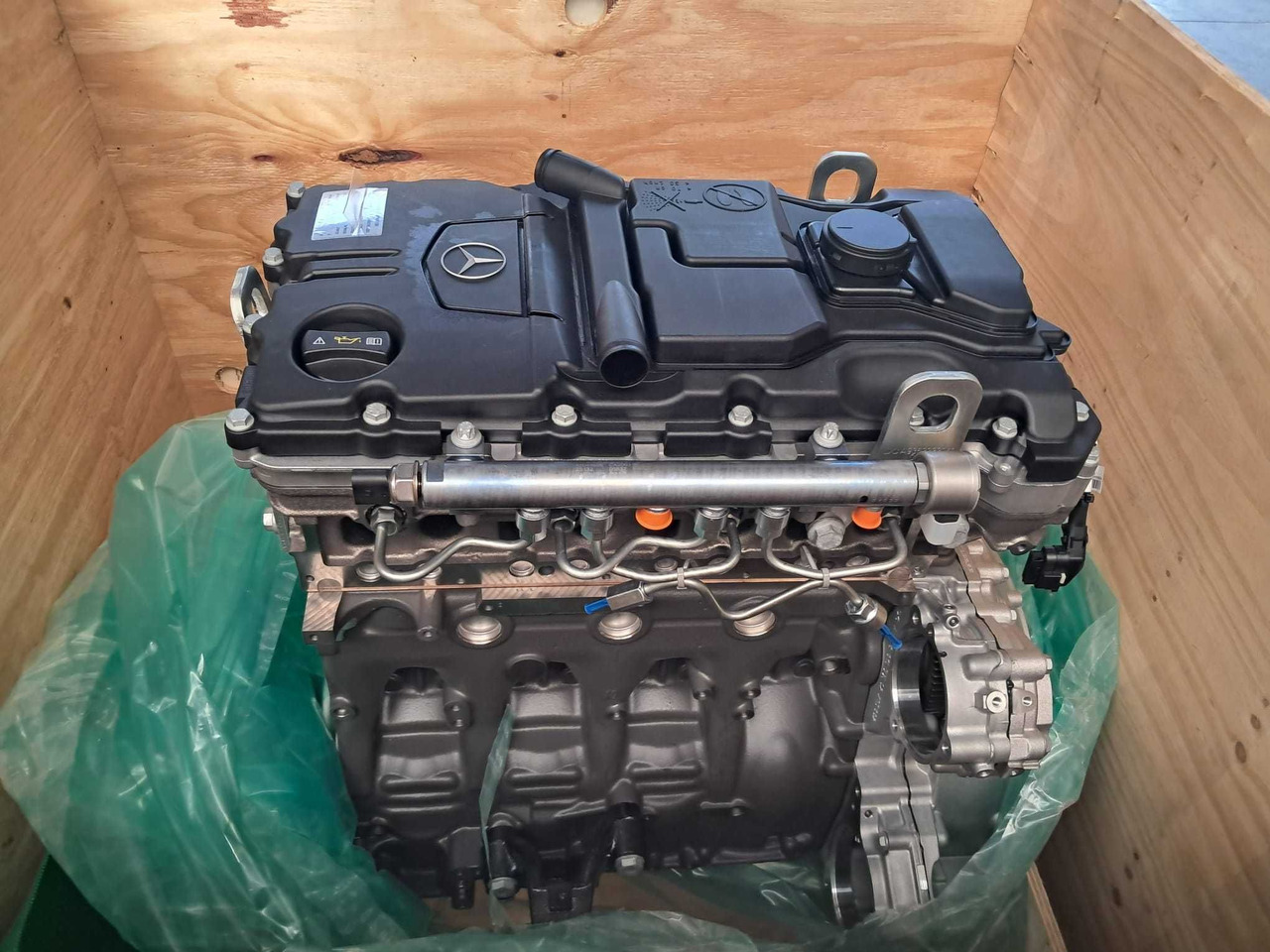 Silnik do Mercedes OM 933.913 MTU - Motor: slika 1 Silnik do Mercedes OM 933.913 MTU - Motor: slika 1