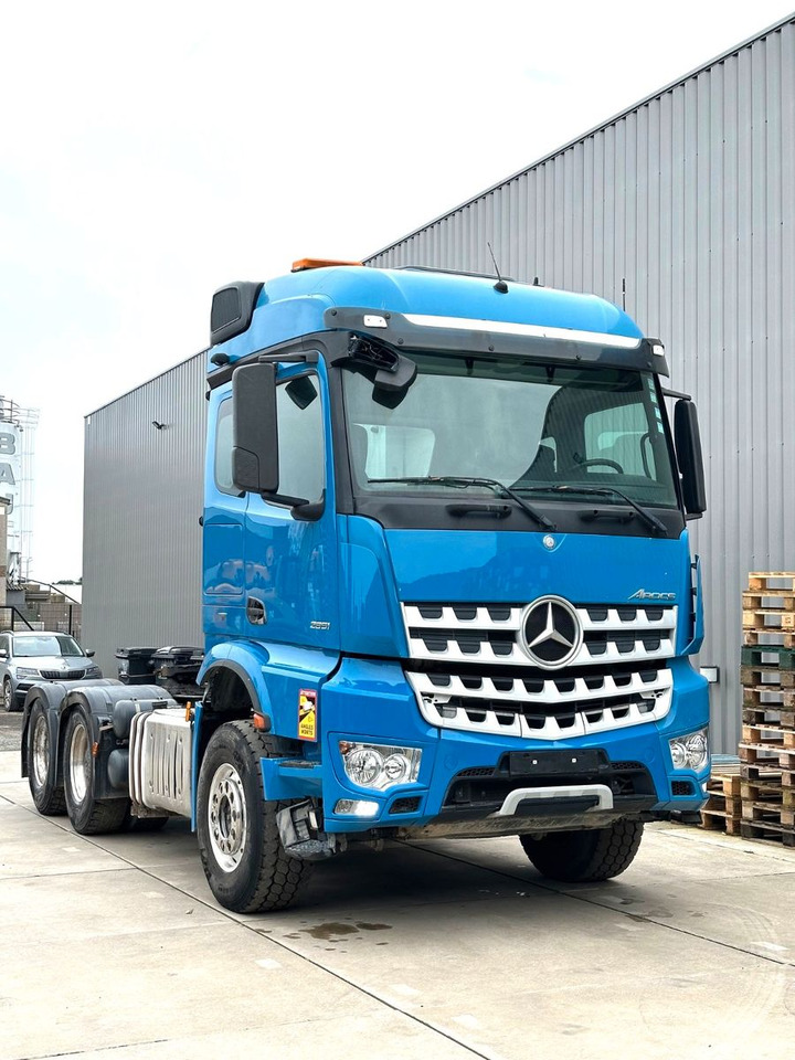 Mercedes-Benz Arocs 2851/6x4/ Kipphydraulik - Vlačilec: slika 1 Mercedes-Benz Arocs 2851/6x4/ Kipphydraulik - Vlačilec: slika 1