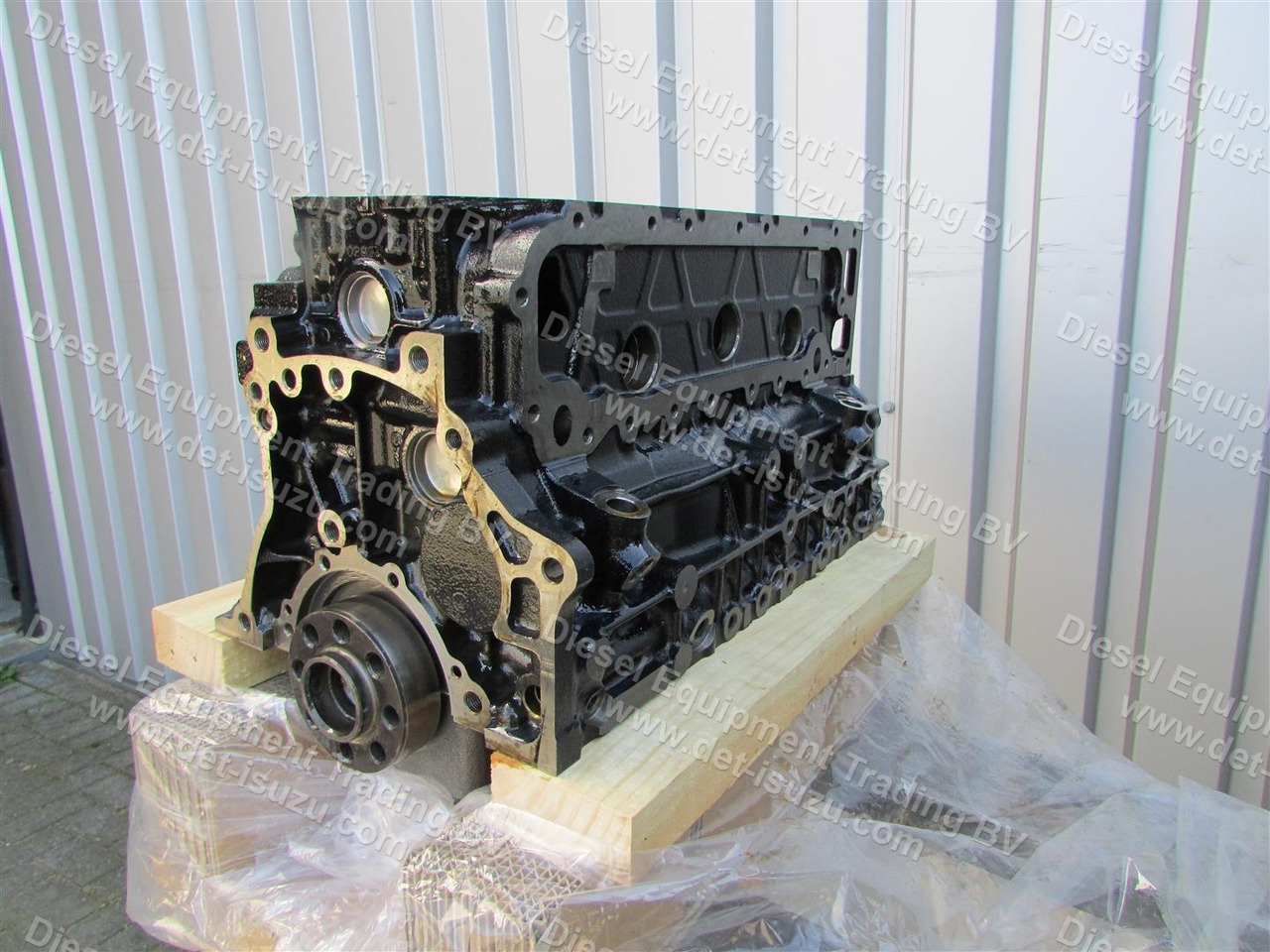Isuzu **NEW** Short Block 4JJ1 4HK1 6HK1 - Blok cilindra za Bager: slika 1 Isuzu **NEW** Short Block 4JJ1 4HK1 6HK1 - Blok cilindra za Bager: slika 1