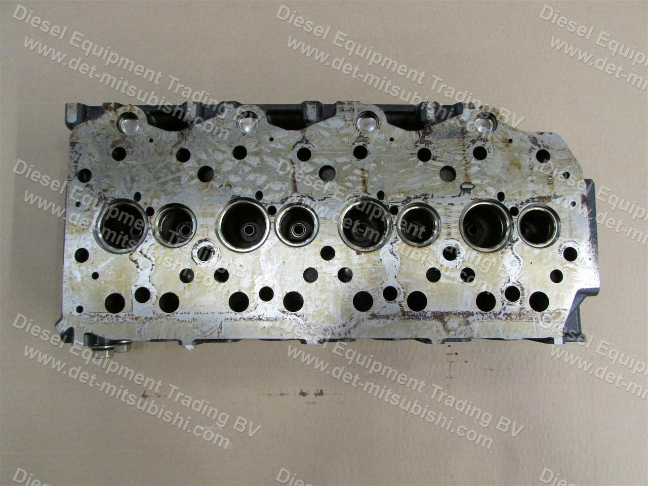 MITSUBISHI HEAD ASM; CYLINDER D04EG (W/O VALVES) - Glava motorja za Industrijska oprema: slika 2 MITSUBISHI HEAD ASM; CYLINDER D04EG (W/O VALVES) - Glava motorja za Industrijska oprema: slika 2