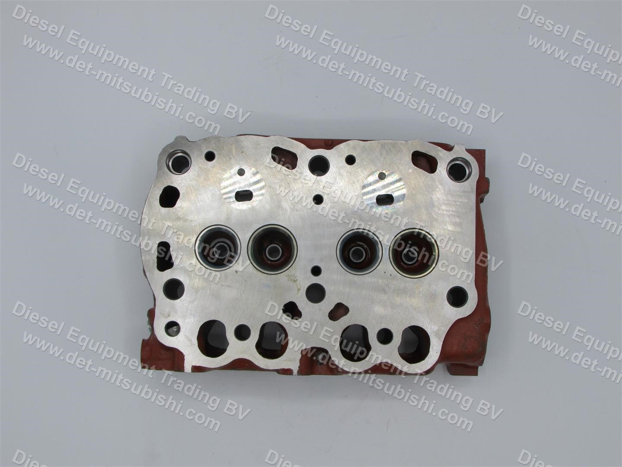 MITSUBISHI HEAD ASM; CYLINDER L2E (W/O VALVES) - Glava motorja za Industrijska oprema: slika 4 MITSUBISHI HEAD ASM; CYLINDER L2E (W/O VALVES) - Glava motorja za Industrijska oprema: slika 4
