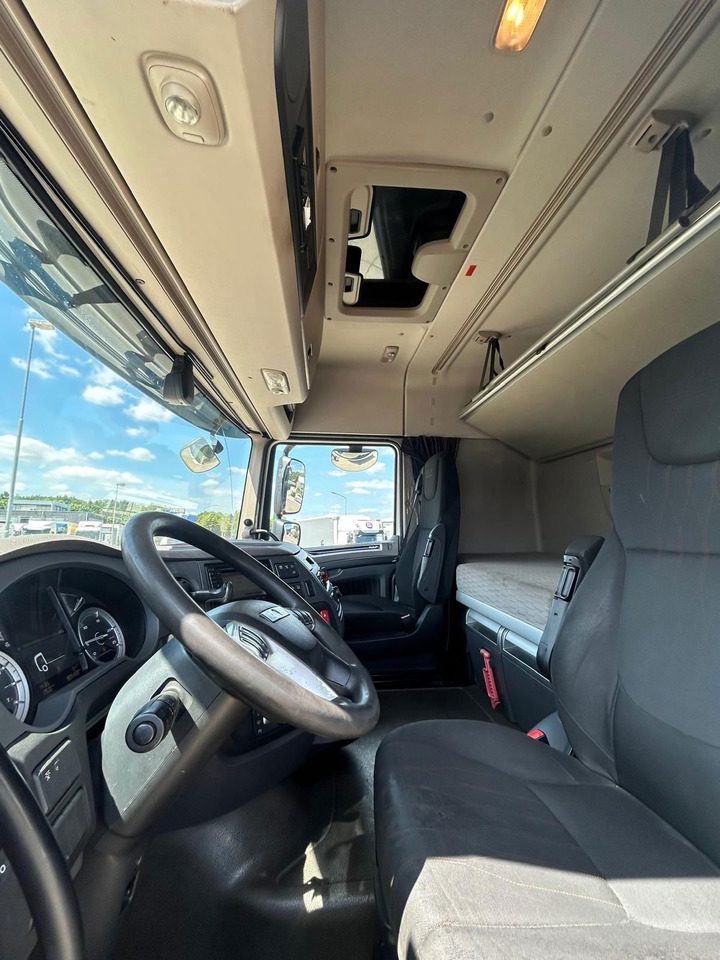 DAF XF 480 bj. 2018 / Euro 6 / Automaat/ Smart 2 tacho - Vlačilec: slika 1 DAF XF 480 bj. 2018 / Euro 6 / Automaat/ Smart 2 tacho - Vlačilec: slika 1