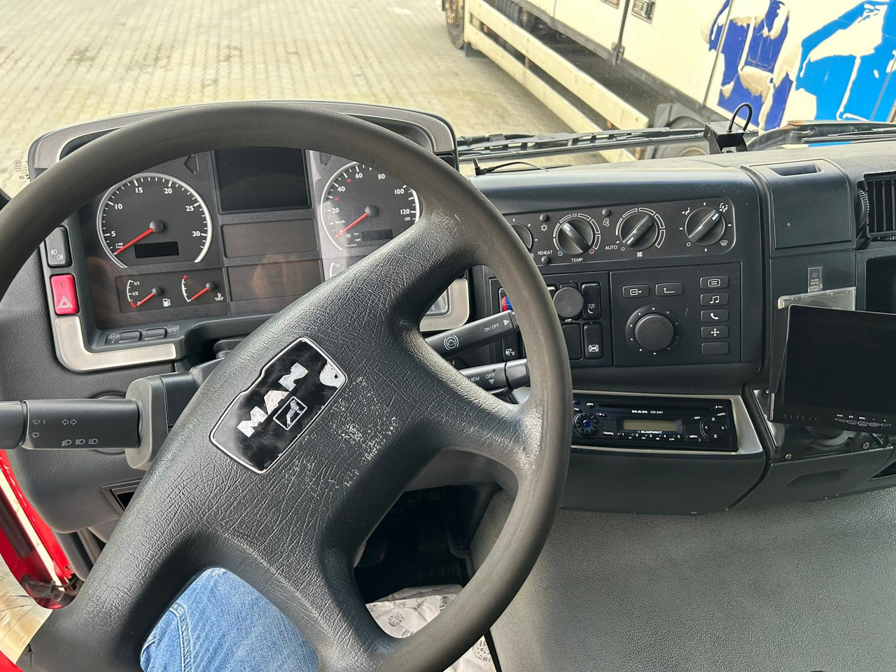 MAN TGA 18.310 - Tovornjak s ponjavo: slika 5 MAN TGA 18.310 - Tovornjak s ponjavo: slika 5