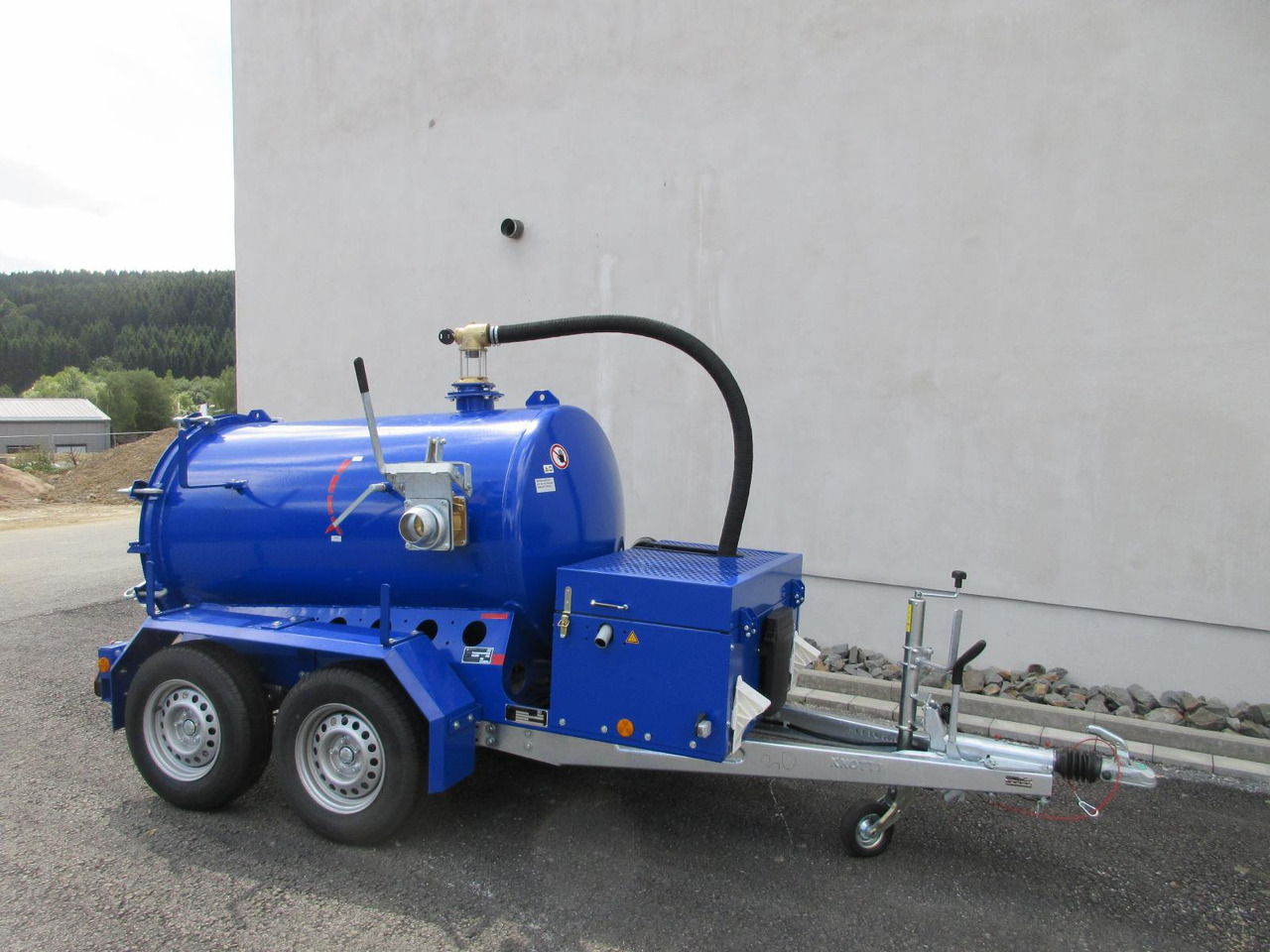 M-Vac 1500 Vacuum system specialized for drilling mud / vacuum container 1500l - Usmerjevalni vrtalni stroj: slika 3 M-Vac 1500 Vacuum system specialized for drilling mud / vacuum container 1500l - Usmerjevalni vrtalni stroj: slika 3