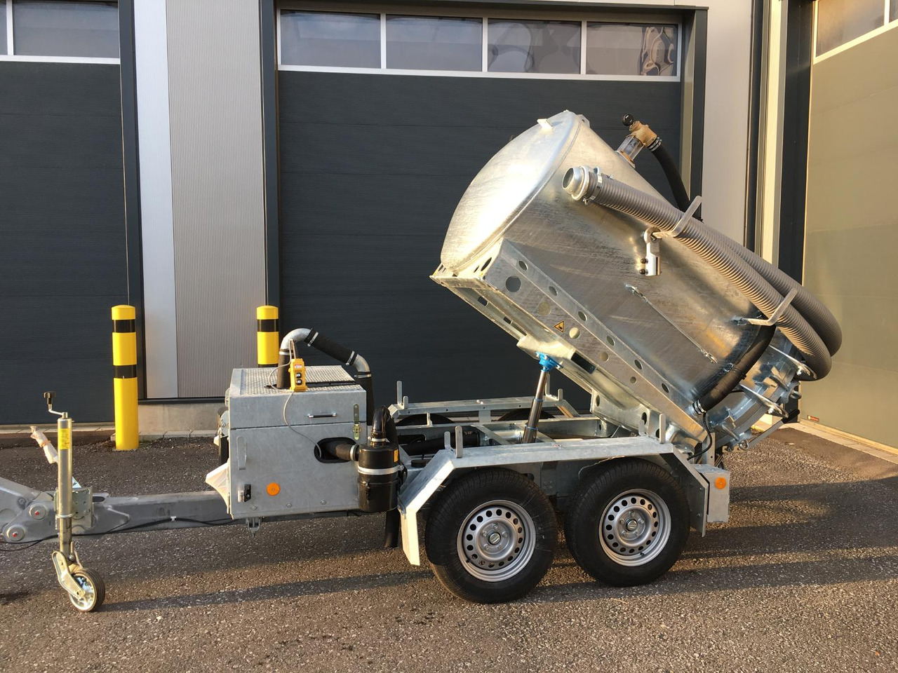 Nov Vrtalna naprava M-Vac 2000 Vacuum system specialized for drilling mud / vacuum container 2000l: slika 9