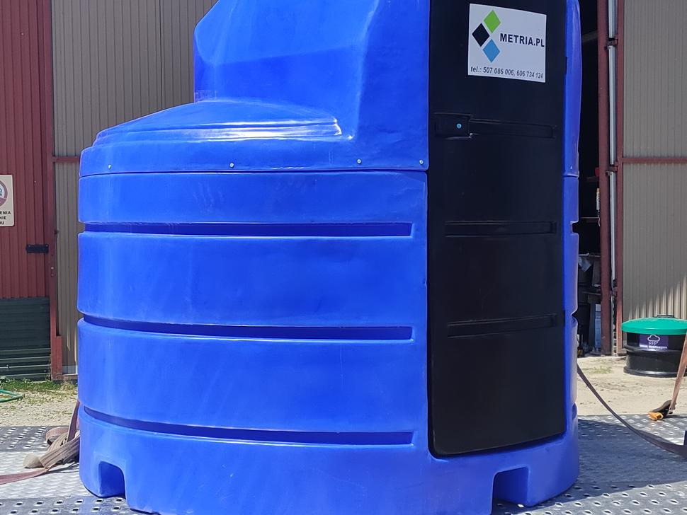 DC AdBlue tank / Cuve à AdBlue / Serbatoio per AdBlue / Бак для AdBlue / Adblue 2500 l - Rezervoar za skladiščenje: slika 5 DC AdBlue tank / Cuve à AdBlue / Serbatoio per AdBlue / Бак для AdBlue / Adblue 2500 l - Rezervoar za skladiščenje: slika 5