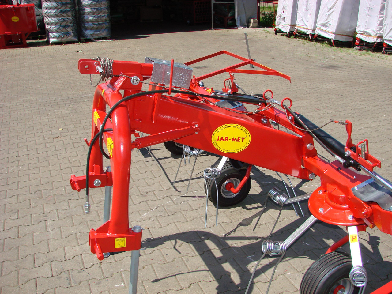 JAR-MET Schwader / Tedder / Faneuse / Przetrząsacz 5,2 m - Obračalnik/ Zgrabljalnik: slika 4 JAR-MET Schwader / Tedder / Faneuse / Przetrząsacz 5,2 m - Obračalnik/ Zgrabljalnik: slika 4