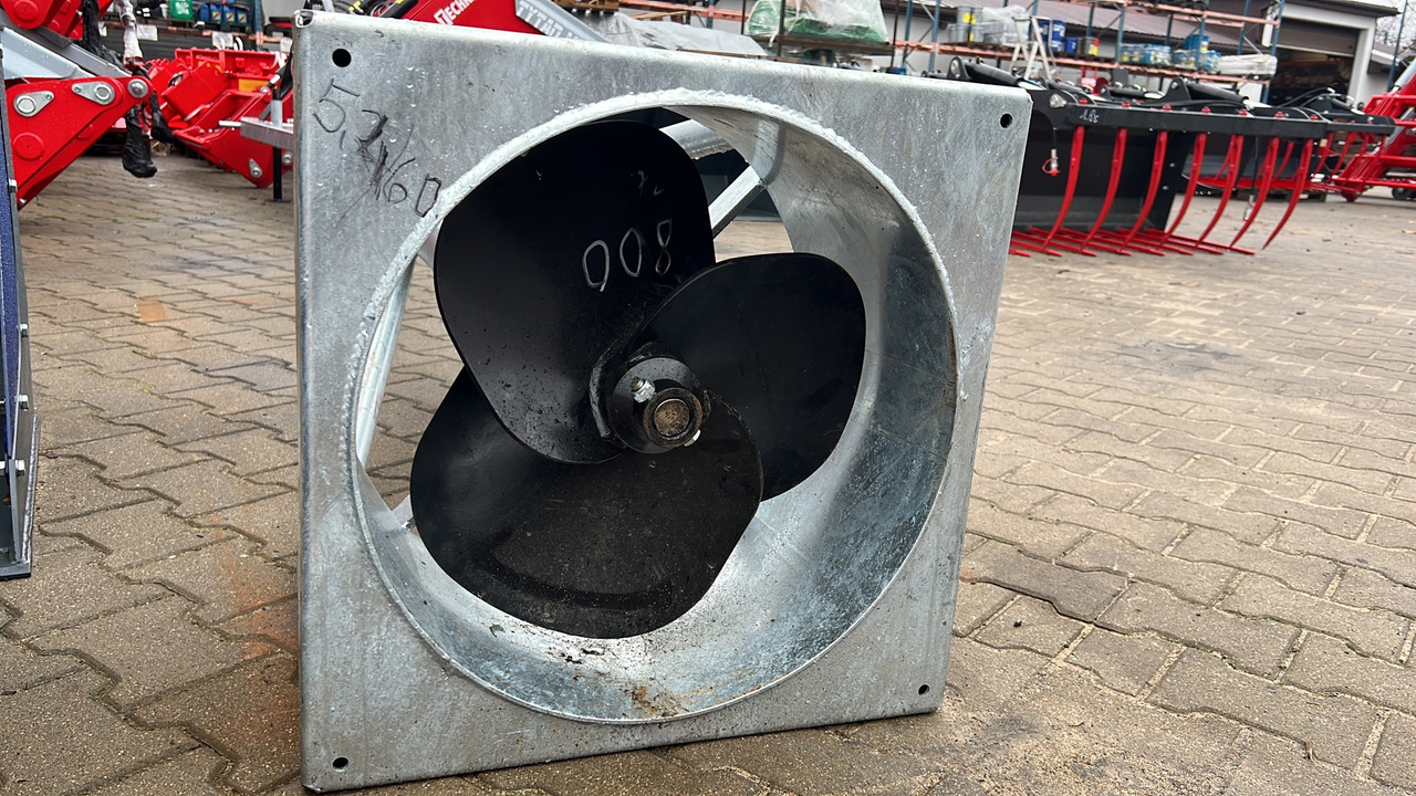 METAL-TECHNIK Güllermixer / Slurry agitator / Agitateur de lisier / Miscelatore / Смеситель жидкого удобрения / Mieszadło do gnojowicy 5,4 m - Oprema za gnojenje: slika 2 METAL-TECHNIK Güllermixer / Slurry agitator / Agitateur de lisier / Miscelatore / Смеситель жидкого удобрения / Mieszadło do gnojowicy 5,4 m - Oprema za gnojenje: slika 2
