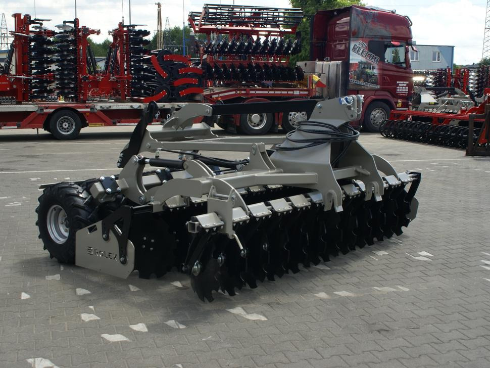 ROLEX Scheibenegge / Disc harrow with hydropack and tire roller / Dechaumeur à disques / Erpice a dischi / Дисковая борона с гидропаком и колёсным катком / Agregat talerzowy uprawowy z hydropackiem i - Disk brana: slika 5 ROLEX Scheibenegge / Disc harrow with hydropack and tire roller / Dechaumeur à disques / Erpice a dischi / Дисковая борона с гидропаком и колёсным катком / Agregat talerzowy uprawowy z hydropackiem i - Disk brana: slika 5