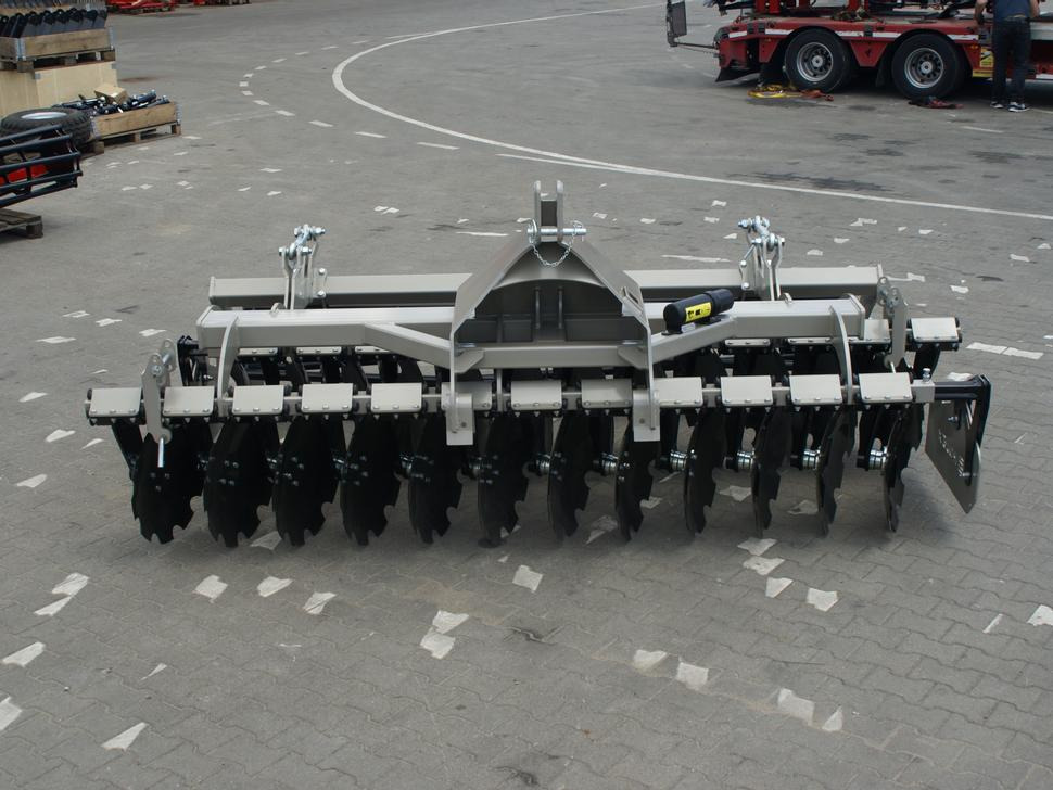 ROLEX Scheibenegge / Discs harrow / Dechaumeur à disques / Erpice a dischi / Cultivador de discos / Дисковая борона / Agregat talerzowy uprawowy 3 m - Disk brana: slika 5 ROLEX Scheibenegge / Discs harrow / Dechaumeur à disques / Erpice a dischi / Cultivador de discos / Дисковая борона / Agregat talerzowy uprawowy 3 m - Disk brana: slika 5