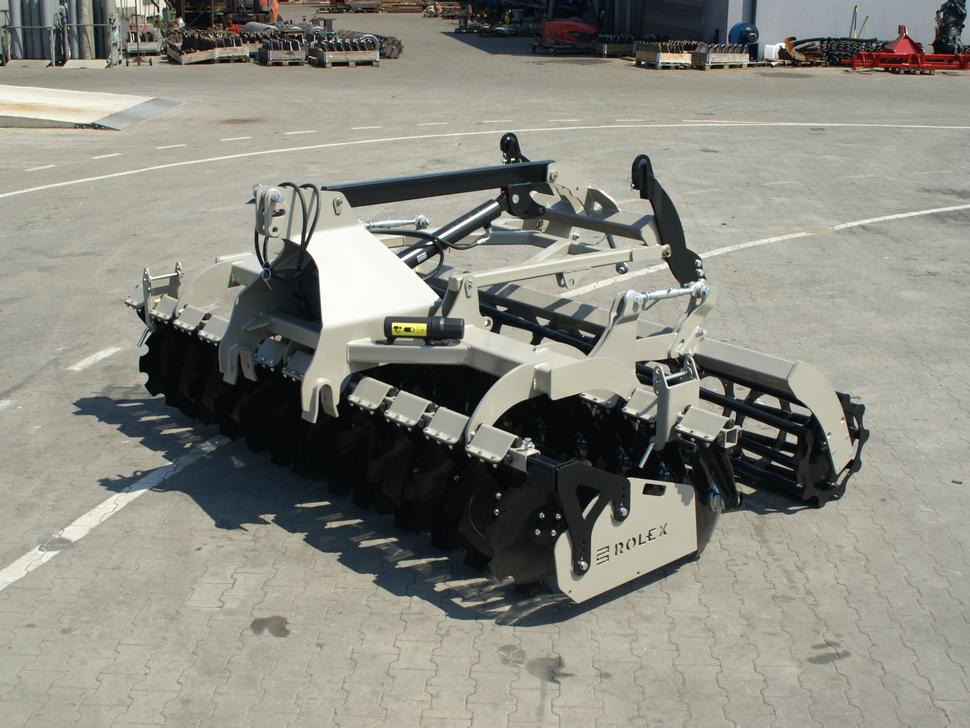 Rolex Scheibenegge / Disc harrow with hydropack / Déchaumeur à disques avec support semoir / Erpice a dischi / Cultivador de discos con hydropack / Дисковая борона с гидропаком 3 m - Disk brana: slika 2 Rolex Scheibenegge / Disc harrow with hydropack / Déchaumeur à disques avec support semoir / Erpice a dischi / Cultivador de discos con hydropack / Дисковая борона с гидропаком 3 m - Disk brana: slika 2