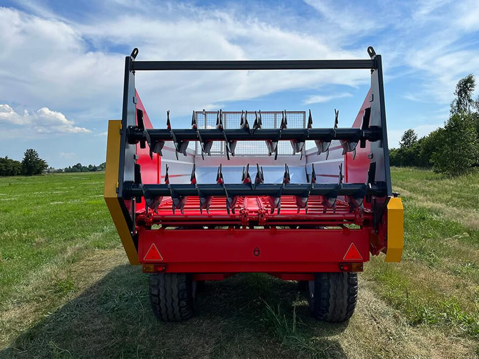 Roltrans Miststreuer / Manure spreader / Epandeur à fumier / Esparcidor de estiércol / Spandiletame / Разбрасыватель органических удобрений/ Rozrzutnik obornika N250/3 LEO 6 t - Trosilnik gnoja: slika 4 Roltrans Miststreuer / Manure spreader / Epandeur à fumier / Esparcidor de estiércol / Spandiletame / Разбрасыватель органических удобрений/ Rozrzutnik obornika N250/3 LEO 6 t - Trosilnik gnoja: slika 4
