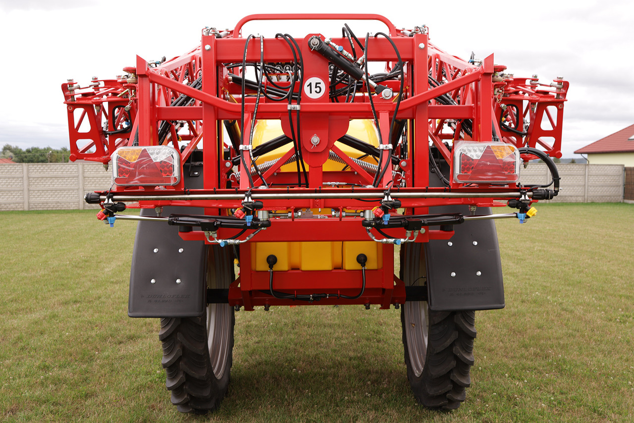 WOPROL Feldspritze / Sprayer / Pulvérisateur / Opryskiwacz 2000 L - Vlečna škropilnica: slika 4 WOPROL Feldspritze / Sprayer / Pulvérisateur / Opryskiwacz 2000 L - Vlečna škropilnica: slika 4