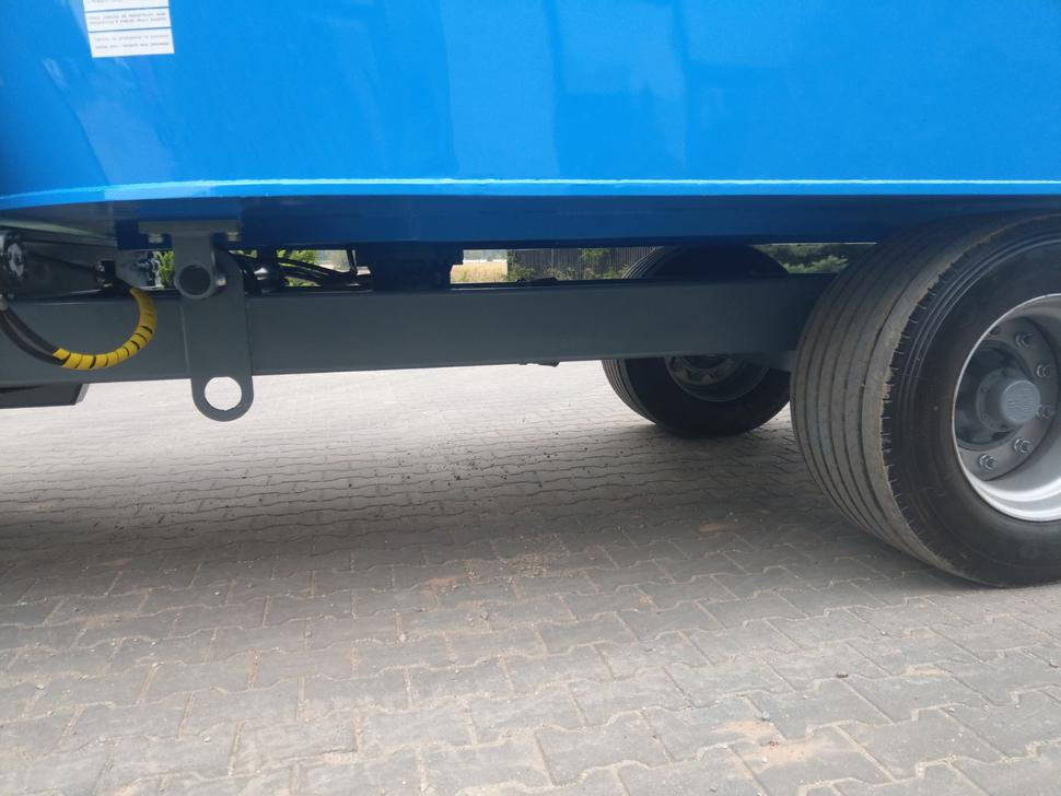 ZAMET Futtermischwagen / Feed mixer / Melangeuse / Carro miscelatore / Vagoneta de alimentación /Кормораздатчик / Wóz paszowy 16 m3 - Mešalnik za krmo: slika 3 ZAMET Futtermischwagen / Feed mixer / Melangeuse / Carro miscelatore / Vagoneta de alimentación /Кормораздатчик / Wóz paszowy 16 m3 - Mešalnik za krmo: slika 3
