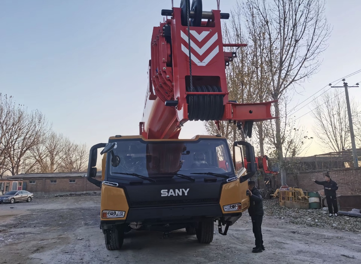 SANY STC1000C5-8 - Avtodvigalo: slika 3 SANY STC1000C5-8 - Avtodvigalo: slika 3