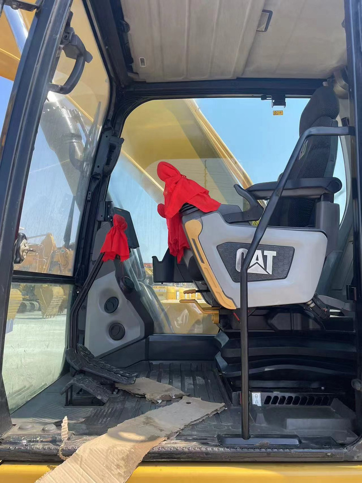 TOP CONDITION! CATERPILLER 330GC - Bager goseničar: slika 2 TOP CONDITION! CATERPILLER 330GC - Bager goseničar: slika 2