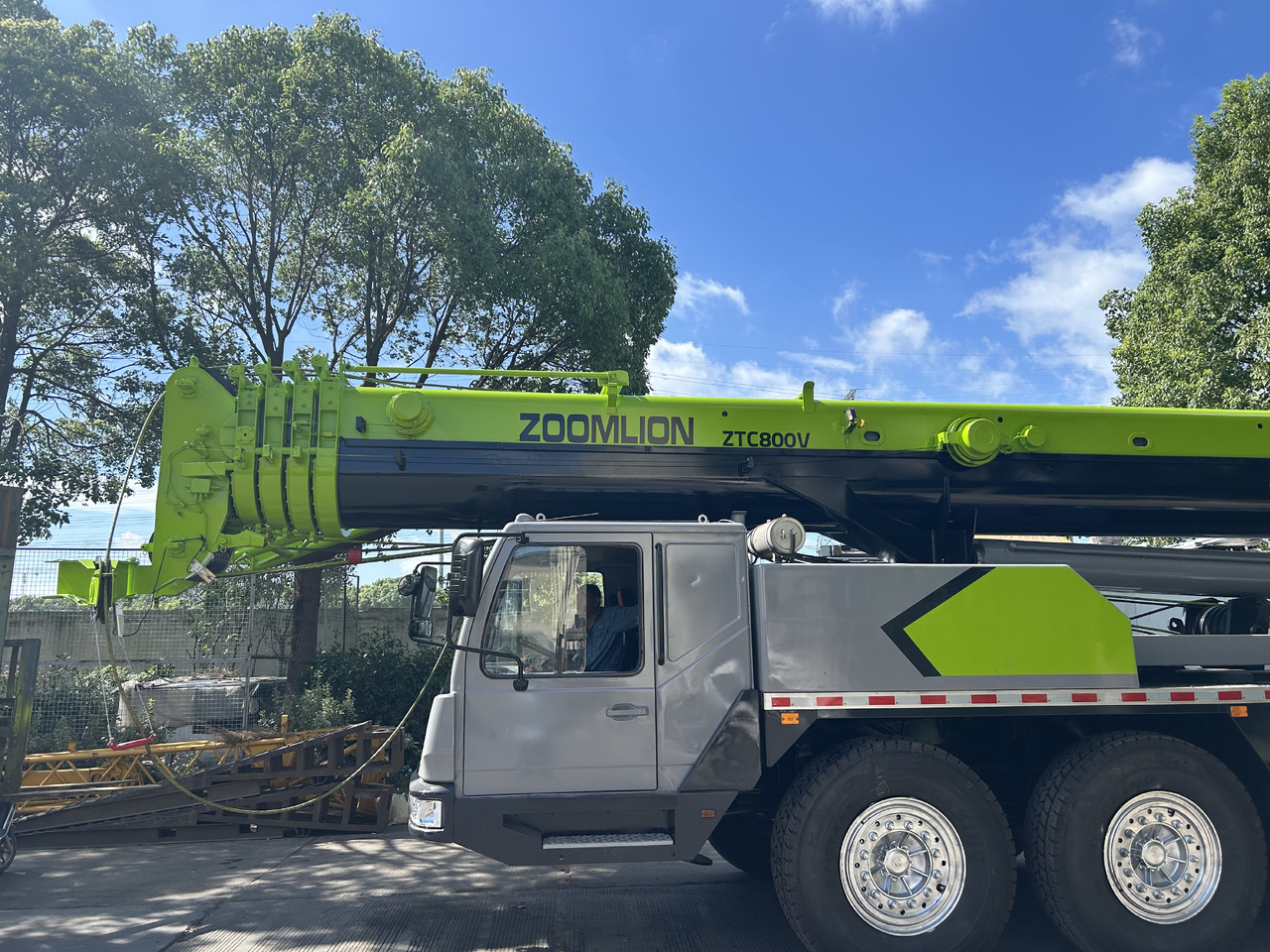 ZOOMLION ZTC801V - Avtodvigalo: slika 1 ZOOMLION ZTC801V - Avtodvigalo: slika 1