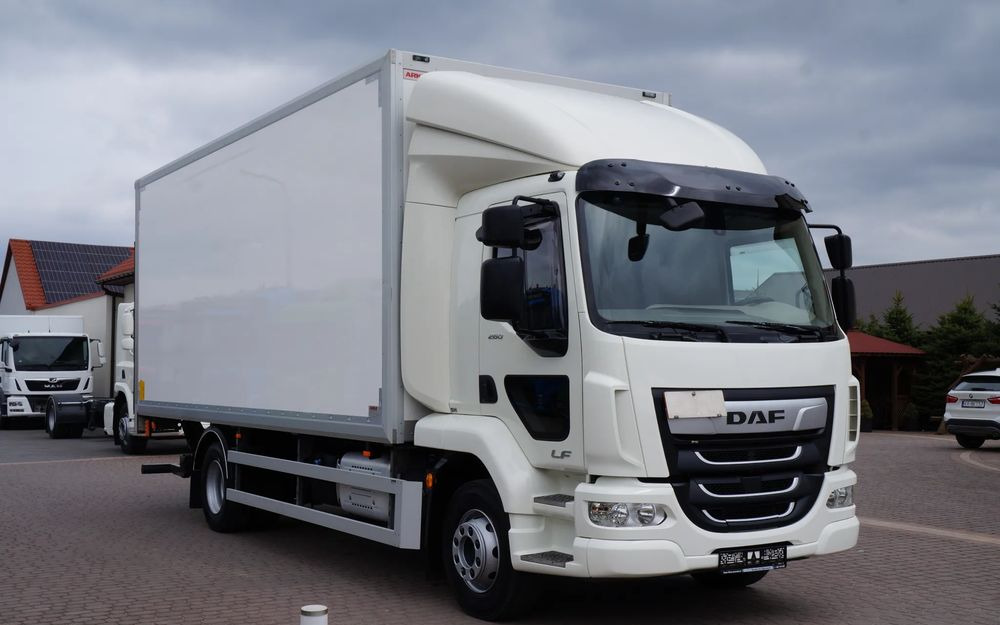 DAF LF 260 EURO 6 14 TON KONTENER BOK OTWIERANY 15 PALET 112 TYS KM - Tovornjak zabojnik: slika 2 DAF LF 260 EURO 6 14 TON KONTENER BOK OTWIERANY 15 PALET 112 TYS KM - Tovornjak zabojnik: slika 2