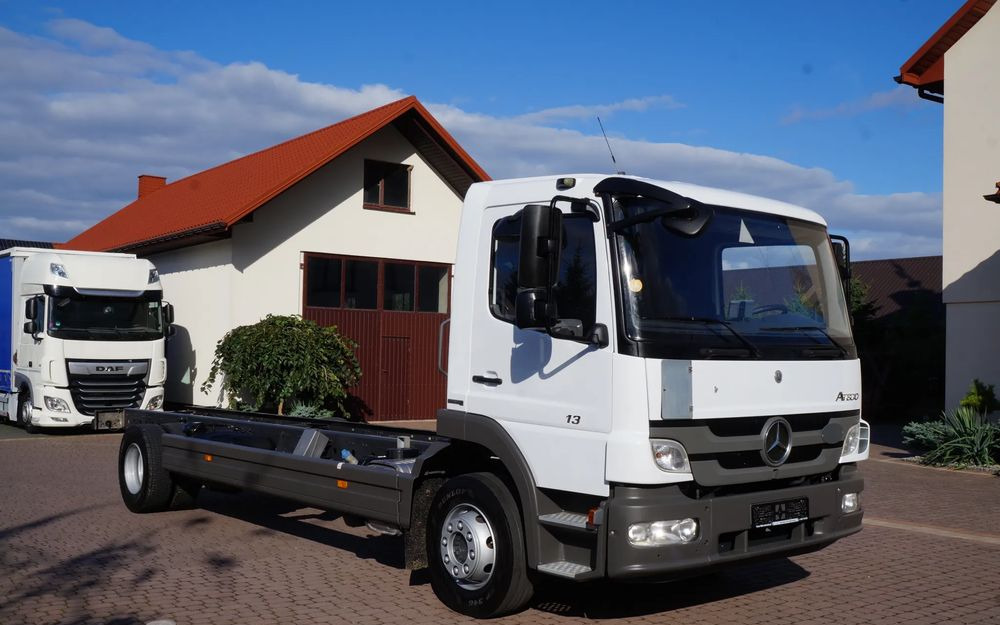 Mercedes-Benz ATEGO 1318 EURO 5 RAMA DO ZABUDOWY MANUAL 1322 - Tovornjak-šasija: slika 2 Mercedes-Benz ATEGO 1318 EURO 5 RAMA DO ZABUDOWY MANUAL 1322 - Tovornjak-šasija: slika 2