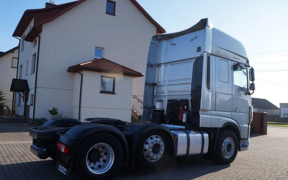 DAF XF 480 6X2 PUSHER EURO 6 OŚ SKRĘTNA PODNOSZONA DMC 50.000 KG - Vlačilec: slika 4 DAF XF 480 6X2 PUSHER EURO 6 OŚ SKRĘTNA PODNOSZONA DMC 50.000 KG - Vlačilec: slika 4