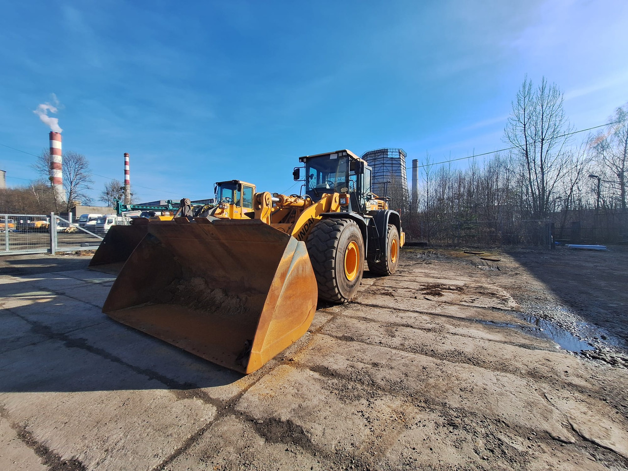 Hyundai HL770 - Kolesni nakladalec: slika 1 Hyundai HL770 - Kolesni nakladalec: slika 1